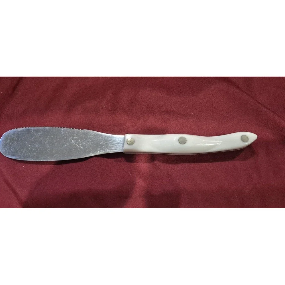 Cutco 1768 Spatula Spreader Pearl White Handle Serrated Knife Made in USA KW EUC